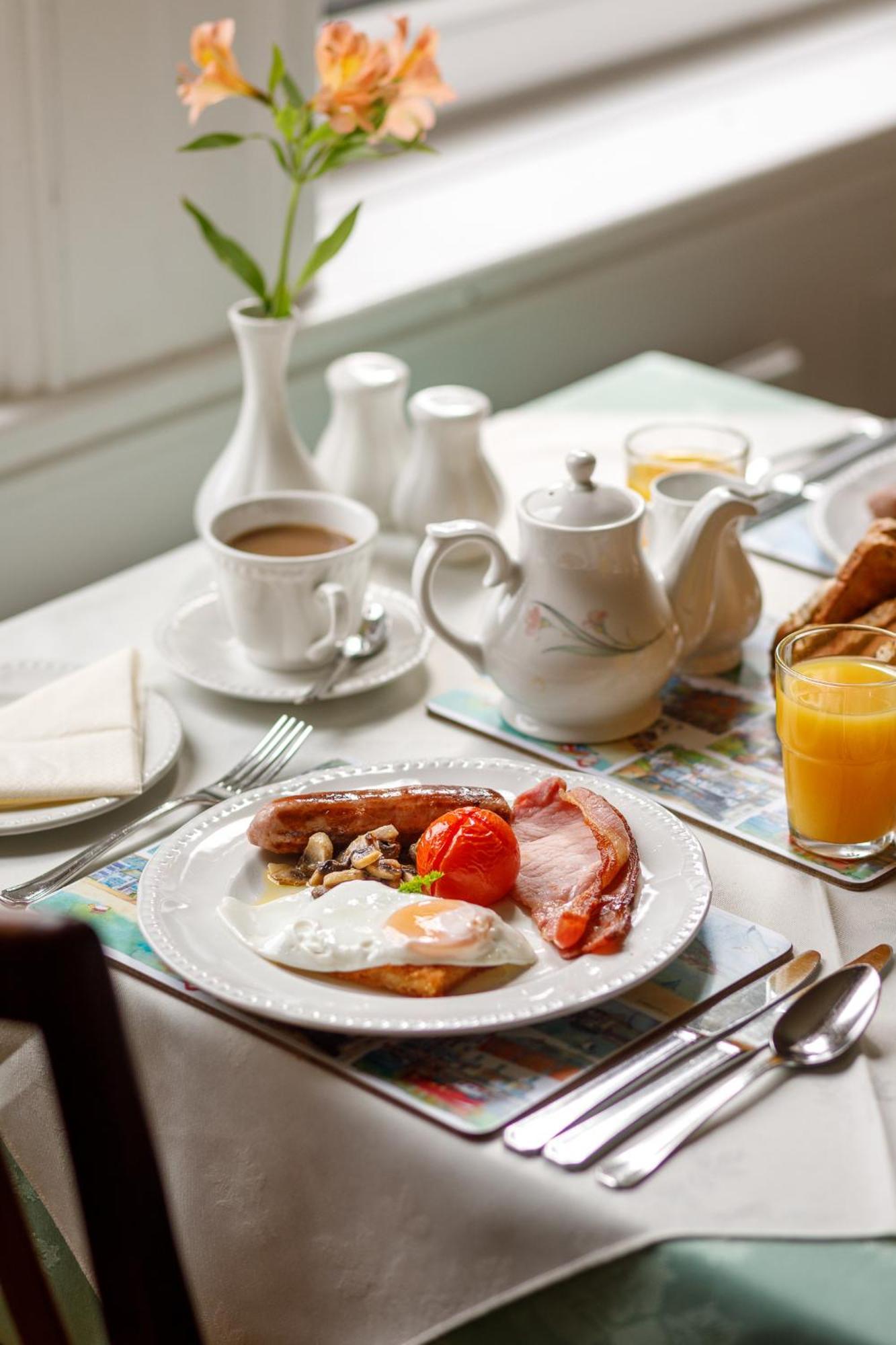 Bed and Breakfast Bucklawren Farm Looe Esterno foto